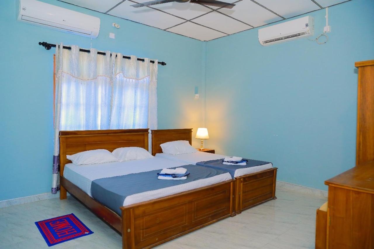 Gatewayinn Mannar Esterno foto